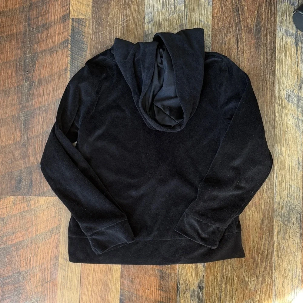 Nike Black Hoodie kids size 6-7years